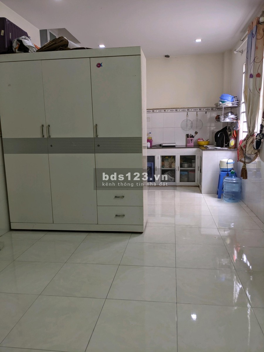 Tìm nữ ở ghép chưng cư mini Quận 1, đầy đủ nội thất cơ bản diện tích 35m2, đầy đủ nội thất