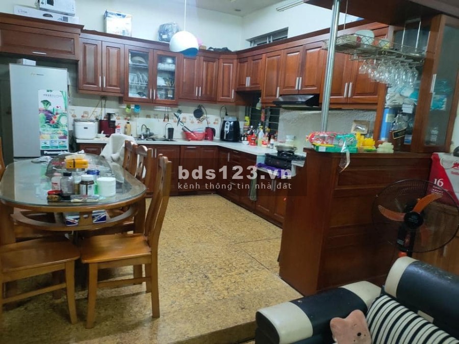 HÓT! Nhà cực đẹp ngay phố ô tô, thoáng thông, Lạc Long Quân, Tây Hồ, 52m2