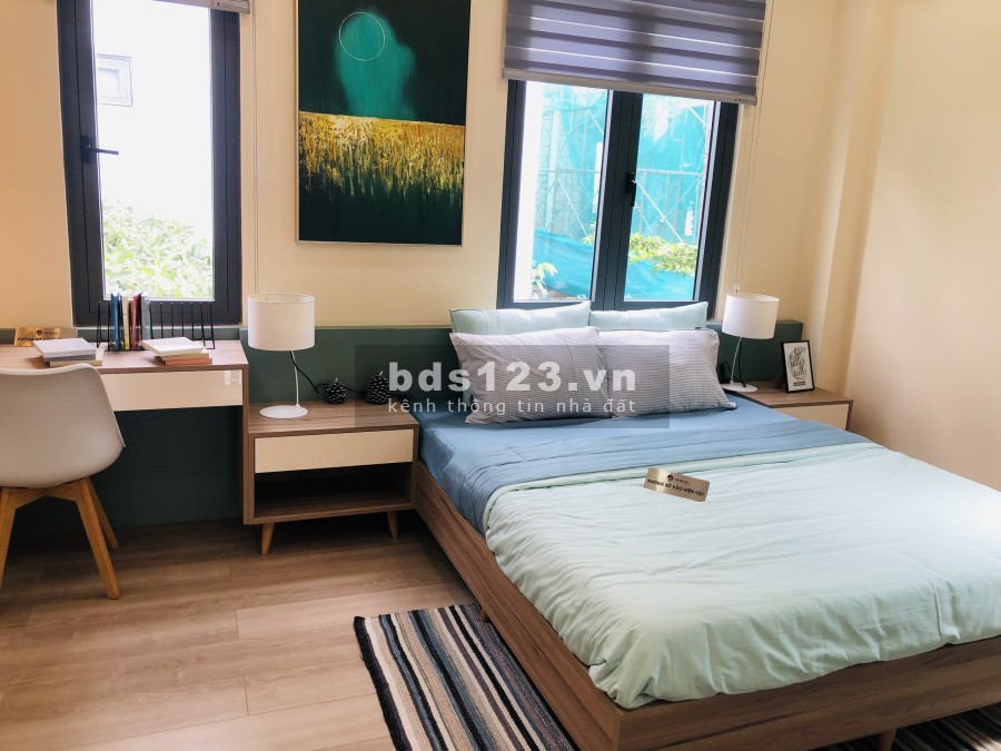 Bán nhà 1 trệt 1 lầu diện tích 80m2 sở hồng riêng, ngay chợ Hưng Long-Bình Chánh.