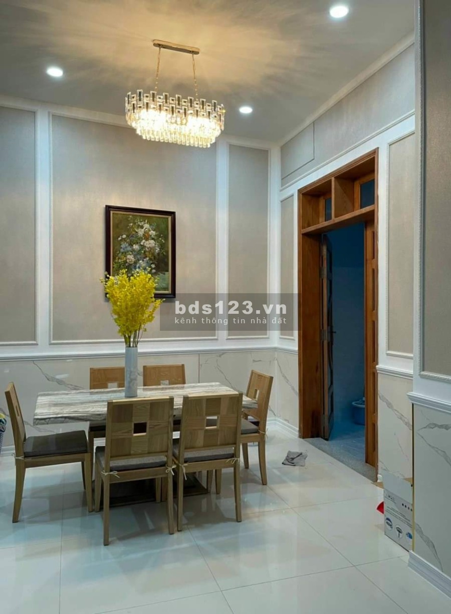 Siêu mẫu nhà mặt phố Tam Đảo P15Q10, lộc KD, tấp nập ngày đêm, DT: 40 m2, giá người nhà có 12.8 tỷ