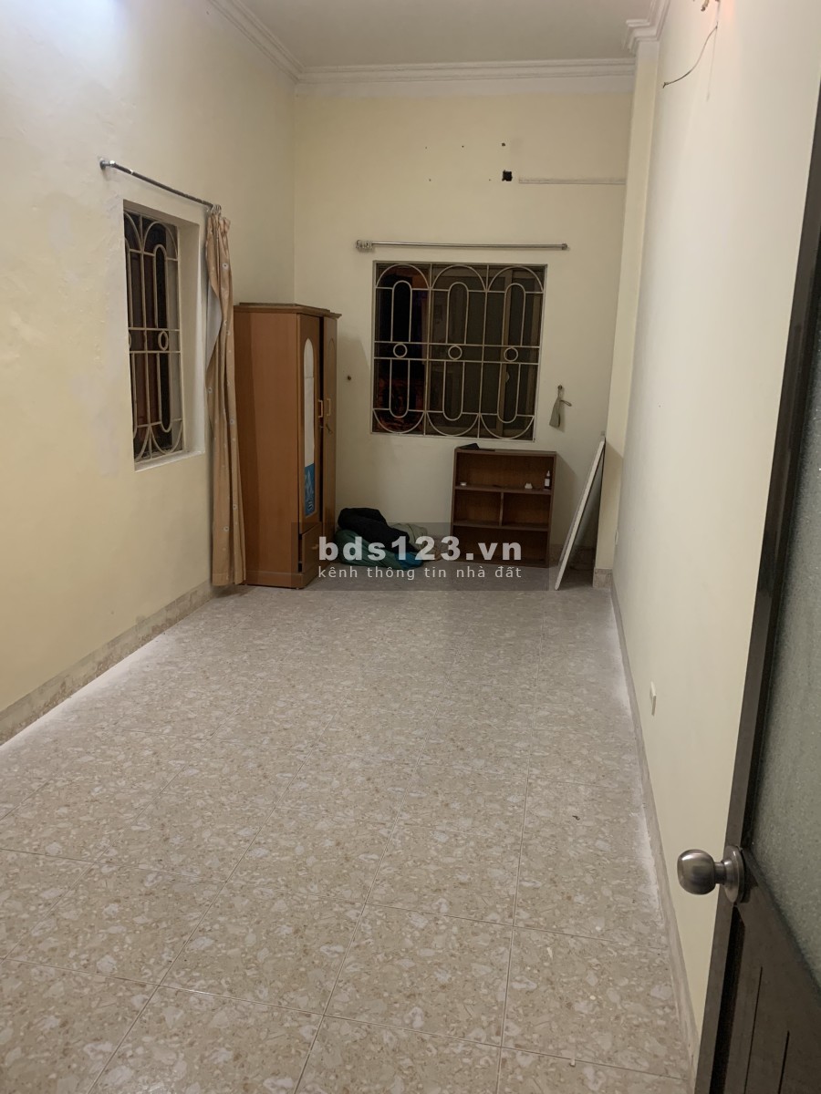 Bán nhà ngõ 345 Khương Trung đúc kiên cố 3,5 tầng kiên cố giá bán 2.68 tỷ, thương lượng