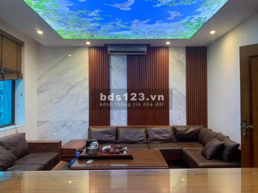 Mặt phố 60m2, mặt tiền 5.5m giá bán chỉ 12 tỷ lô góc, ô tô kinh doanh vỉa hè rộng, giá tốt