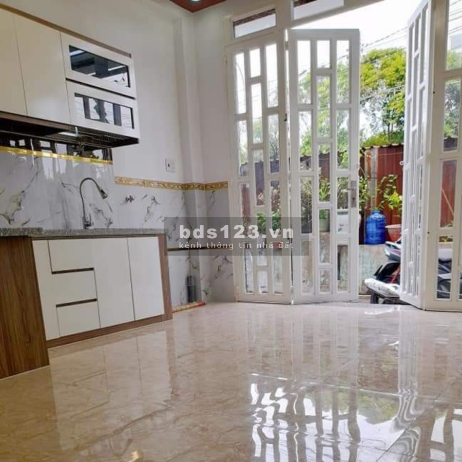 Bán nhà mới cổng trung tâm Lê Văn Quới Quận Bình Tân, diện tích giá bán chỉ 5.25 tỷ
