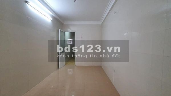 Bán nhà siêu rẻ đẹp nhà rộng trung tâm Quận Đống Đa, đúc 4 tầng kiên cố, giá nhỉnh 2 tỷ