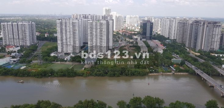 Chủ nhà kẹt tiền cầ bán gấp căn 2PN view sông lầu cao. Giá chỉ có 3.4 tỷ thương lượng