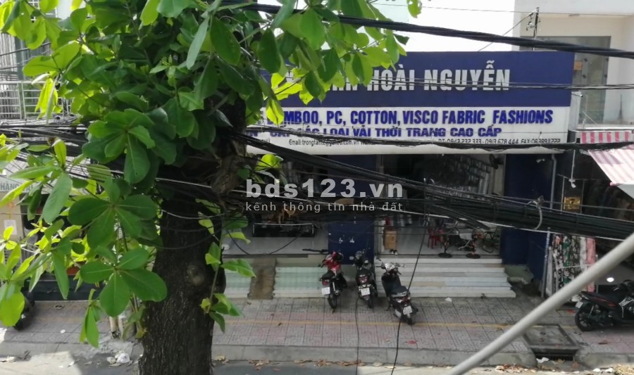 Bán nhà mặt tiền kinh doanh vải sầm uất, khu dân trí cao, tiện ích đầy đủ, chủ nhà thân thiện