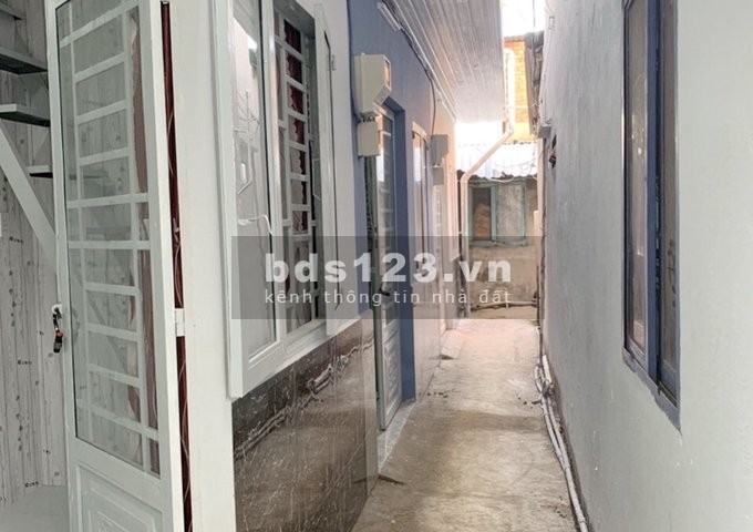 Bán nhà giá tốt chỉ 690 triệu có ngay 1 căn nhà tọa lạc tại trung tâm Quận 7