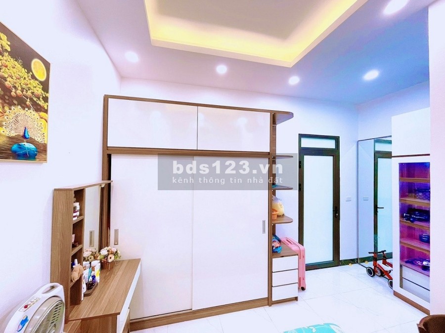 Bán nhà Xuân Đỉnh, mới đẹp hiện đại, ôtô đỗ cửa 31m2 4 ngủ giá 3.55 tỷ.