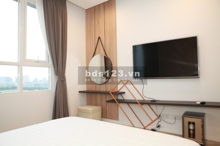 Cho thuê căn hộ Sarimi Sala: Căn góc, full nội thất, view Quận 1, giá 21 triệu/tháng, lhcc
