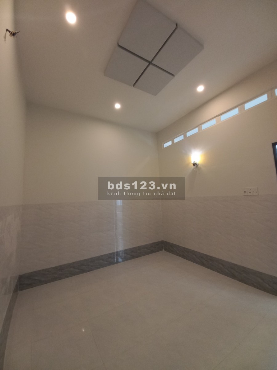 Bán nhà mới hoàn thiện mới 100% giá chỉ 999 triệu, thanh toán linh hoạt, giá tốt 999 triệu
