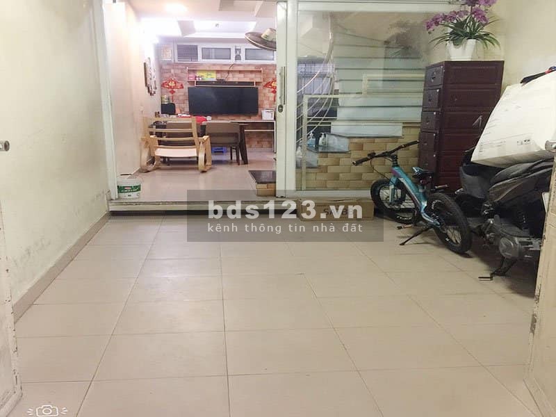 Bán Nhà Bồ Đề Long Biên 35Mx4T, MT3m.nhỉnh 3TỶ LH em Khởi 0911910586 chuyên BĐS thổ cư HN