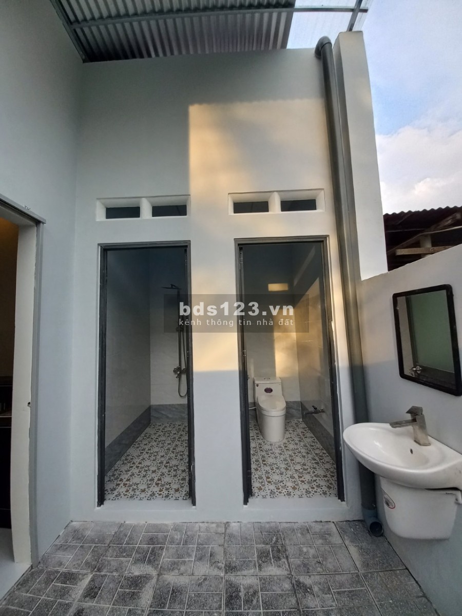 Bán nhà mới hoàn thiện mới 100% giá chỉ 999 triệu, thanh toán linh hoạt, giá tốt 999 triệu