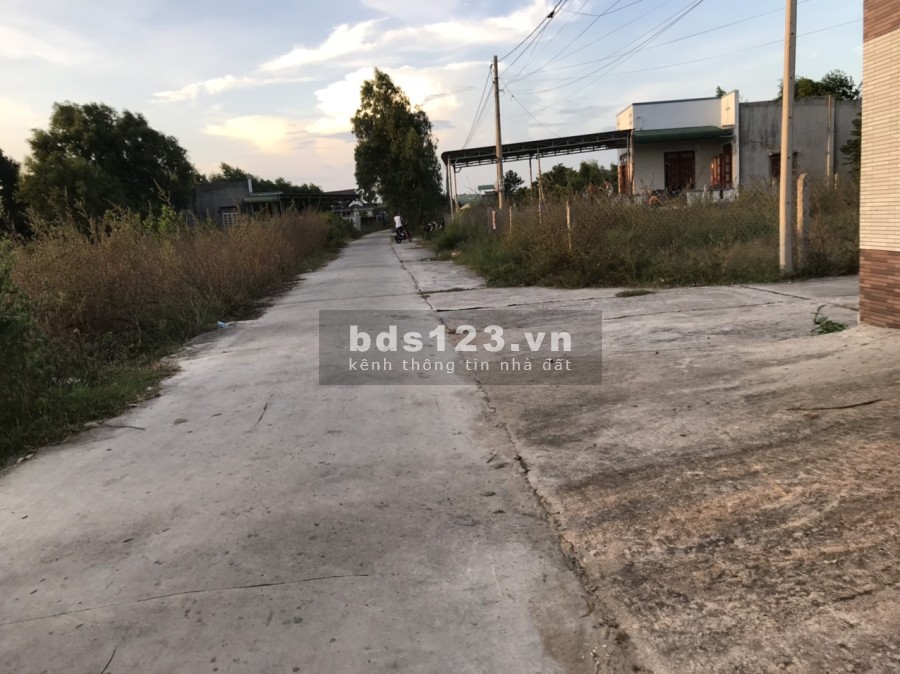 Bán 3016m2 đất phủ hồng gần biển Cam Bình, Tân Phước, Lagi giá tốt tiện đầu tư, tiện ích đủ
