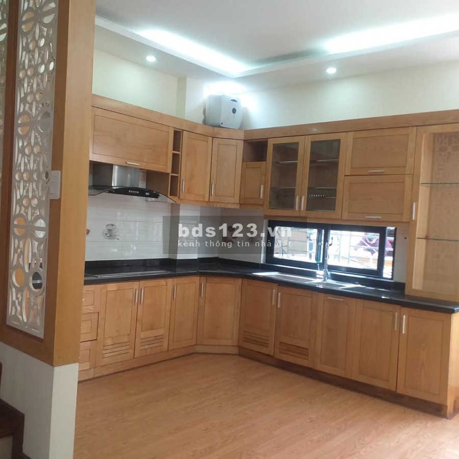 Ô tô cất trong nhà, 3 thoáng vĩnh viễn, nhà phân lô Hoàng Văn Thái, 50mx5T, giá 7,8 tỷ!!
