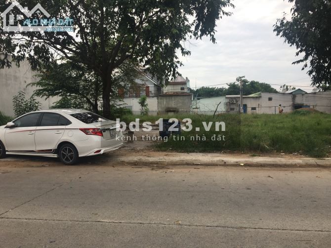 Chính chủ bán gấp lô đất xây ở ngay diện tích 6x26, rẻ hơn thị trường 400 triệu, sổ sẵn