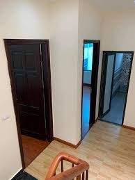 Siêu phẩm có 1-0-2, nhà lô góc Vũ Trọng Phụng, mới tinh sẵn ở, giá chỉ nhỉnh 4 tỷ.