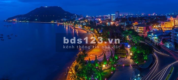 Chung cư Lapen Center. Mua bán căN 2pn2wc giá 2ty4x Nhà đủ nội thất. Đã có sổ hồng 0932730109