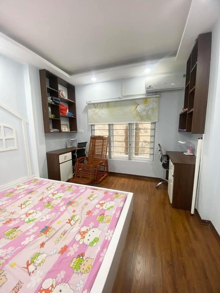 Bán Nhà Quan Nhân 50m, Mt 4m, nhỉnh 4 tỷ, ngõ ô tô, đầu tư bất chấp, giá cực hiếm