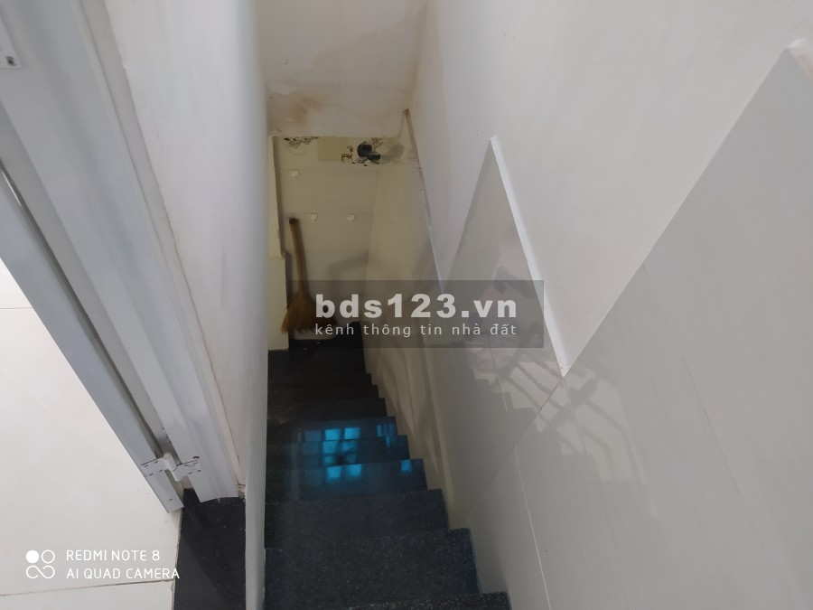 Nhà đẹp rẻ cho gia đình nhỏ 2_4 người giá bán 820 triệu, pháp lý chính chủ, vào ở ngay