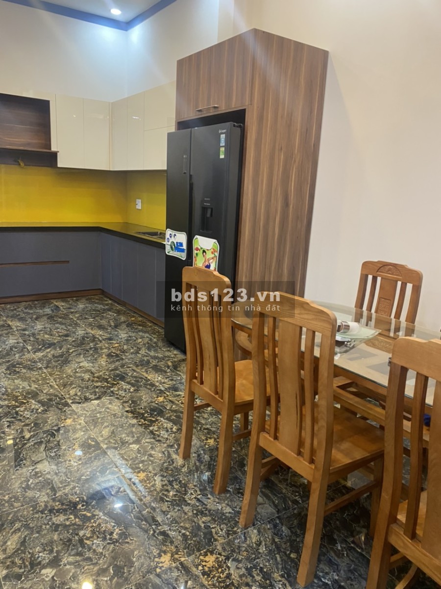 Nhà mới thiết kế mới nhất năm 2021 pháp lý đầy đủ, giá tốt, kiến trúc nhà đẹp, thông thoáng