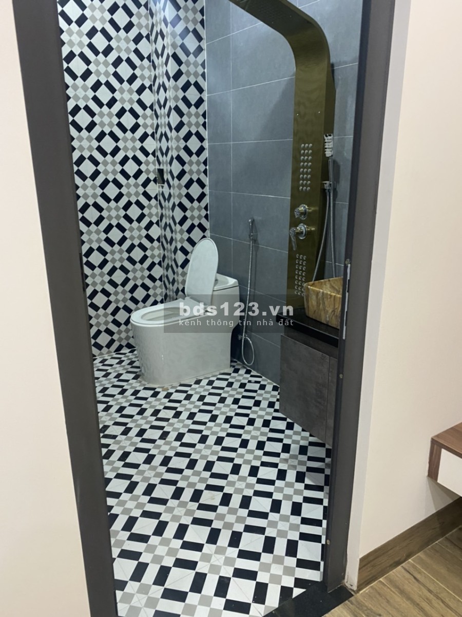 Nhà mới thiết kế mới nhất năm 2021 pháp lý đầy đủ, giá tốt, kiến trúc nhà đẹp, thông thoáng