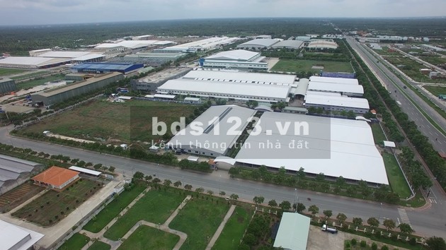 Bán 2.5ha đất khu công nghiệp khu vực Cần Đước Long An giá thoả thuận, pháp lý đủ