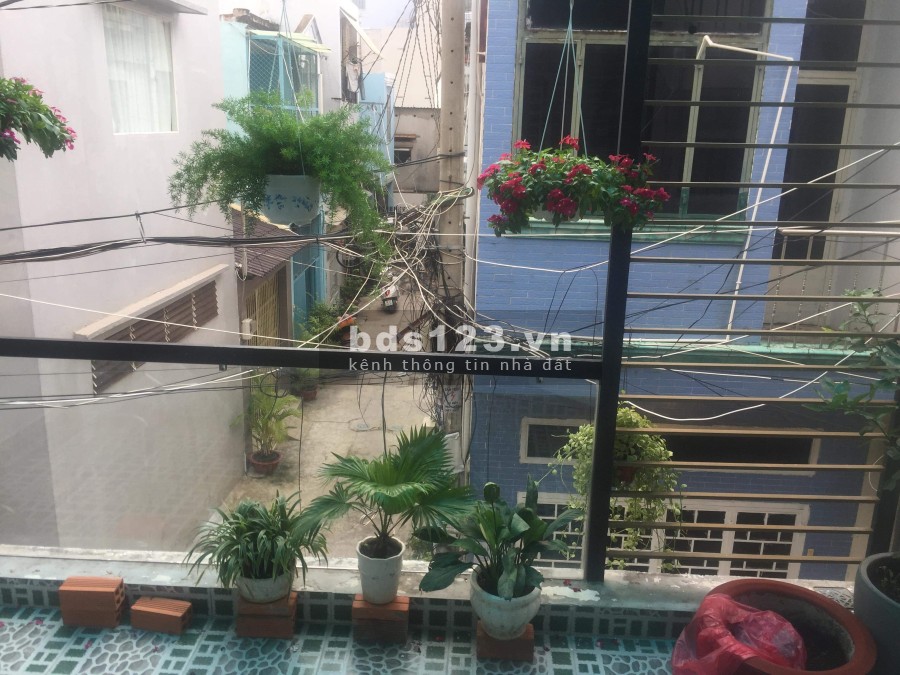 Cần bán gấp nhà hẻm xe hơi đường Thống Nhất phường 16 liên hệ xem nhà 0934158851