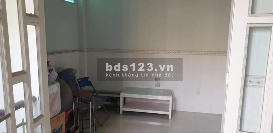 Nhà đường Vĩnh Khánh, Quận 4, nhà đẹp, giảm cực sâu chỉ còn 4 tỷ 949 triệu