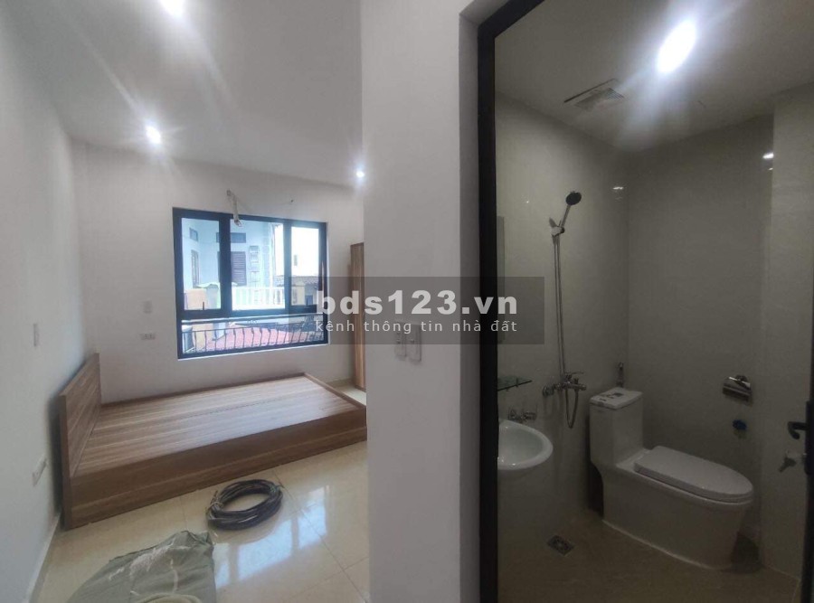 Bán toà ccmn Mỹ Đình dtsd 45m2, 5 tầng, 9 phòng, dòng tiền 30-45 triệu/tháng, giá chào 5.4 tỷ