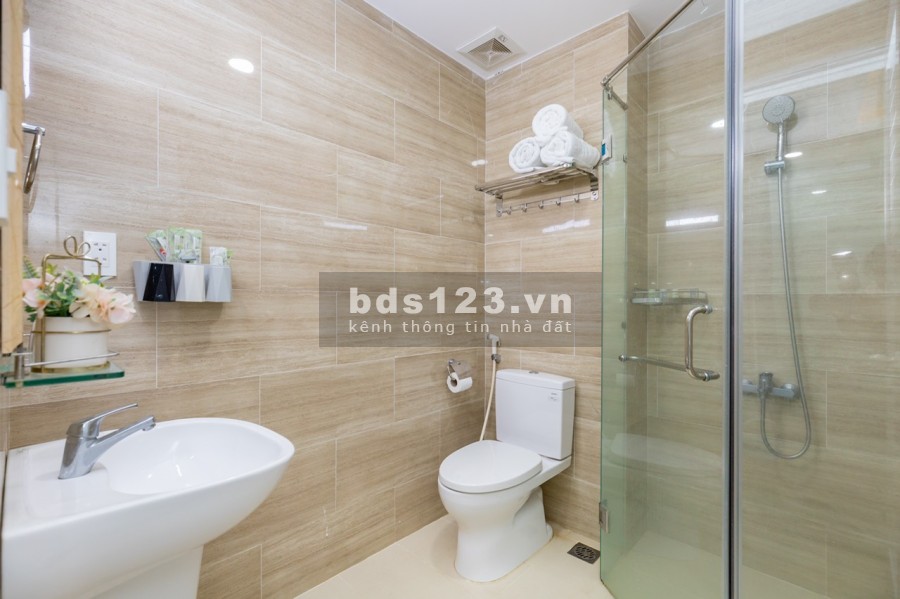 Mua bán chung cư Vũng Tàu Gold Sea sát bãi Sau chỉ 100m, gia 4tyx đường biển có sổ hồng lâu dài