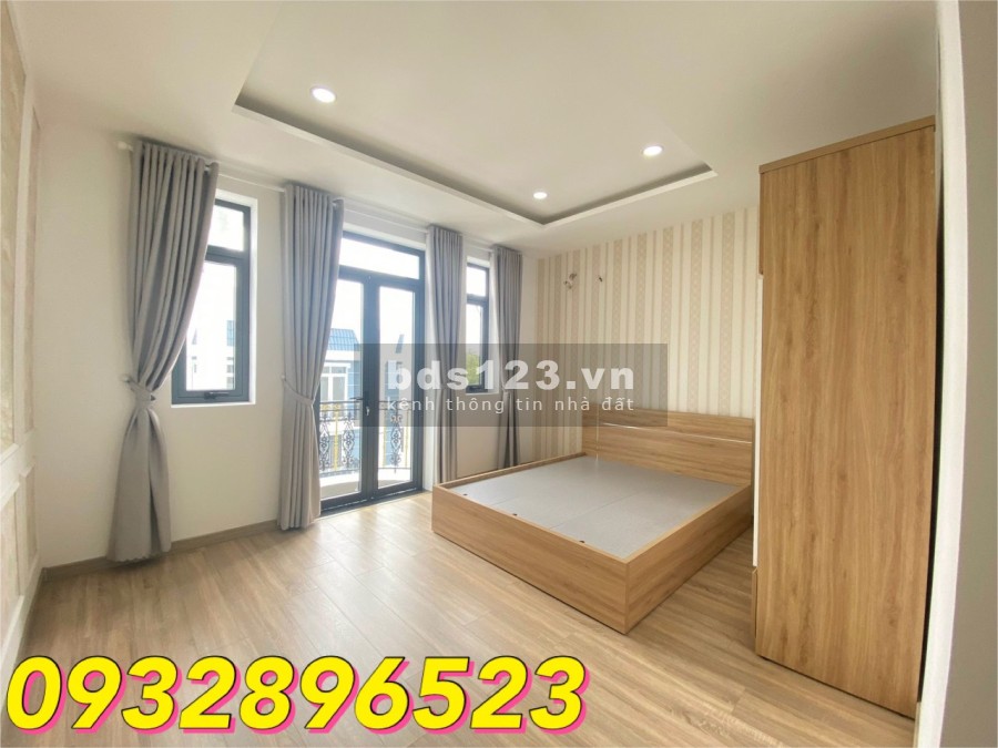 Bán nhà nguyên căn khu dân cư cao cấp cách Đại Lộ Đồng. Khởi 200m, liên hệ 0932896523