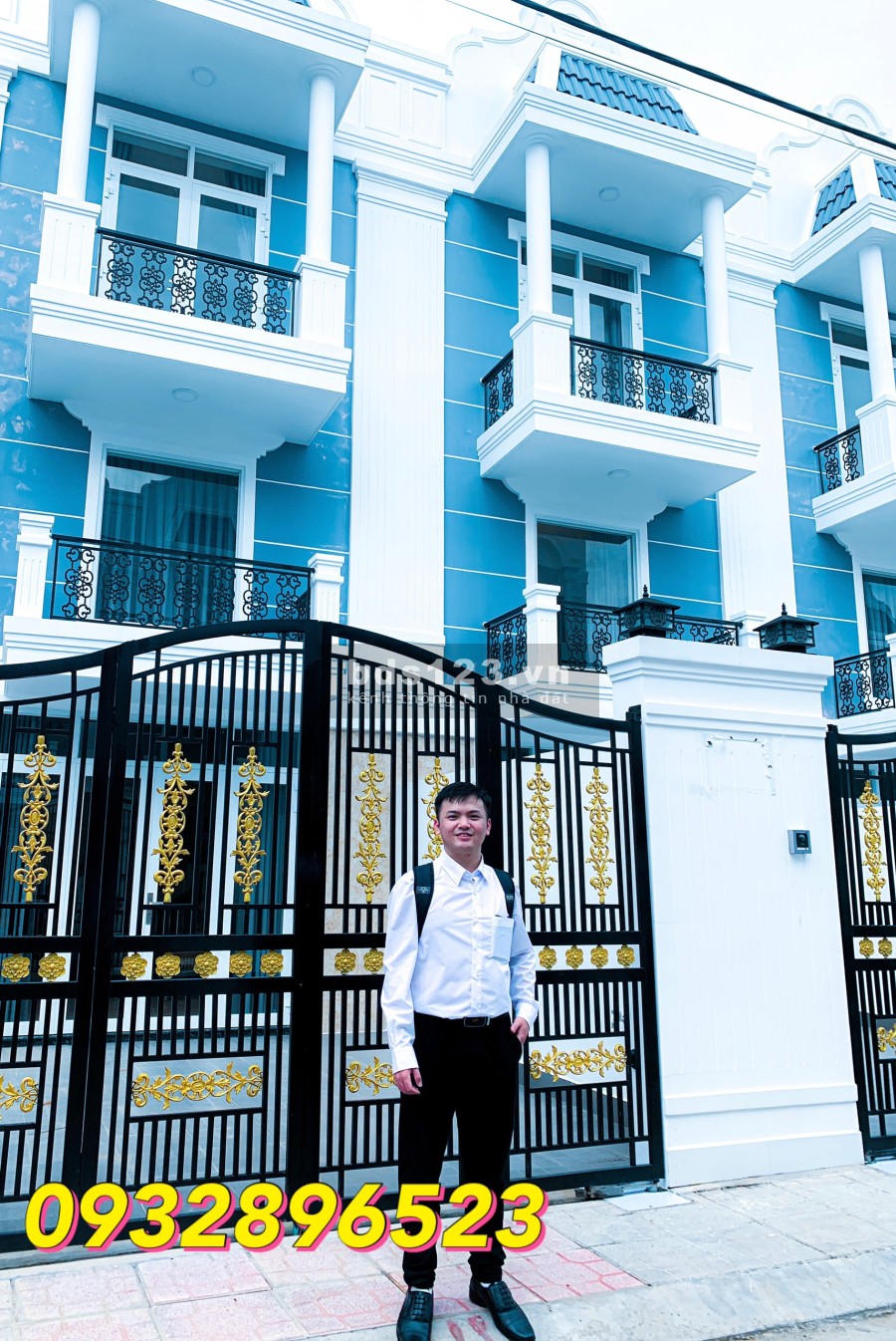 Bán nhà nguyên căn khu dân cư cao cấp cách Đại Lộ Đồng. Khởi 200m, liên hệ 0932896523