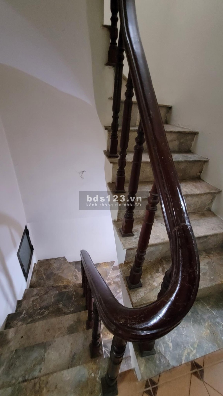 Bán nhà phố Thái Hà lõi tiền Đống Đa diện tích sử dụng 62.5m2 giá bán 7.2 tỷ sổ sẵn chính chủ