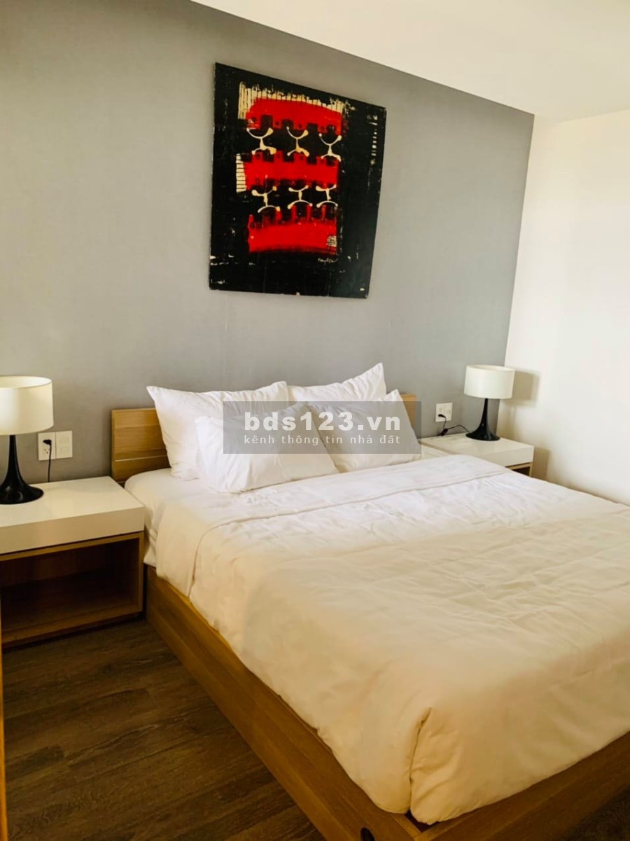 Bán nhanh căn hộ Chính chủ F-home Block A Hướng nam ầng cao Zen Diamond full nội thất