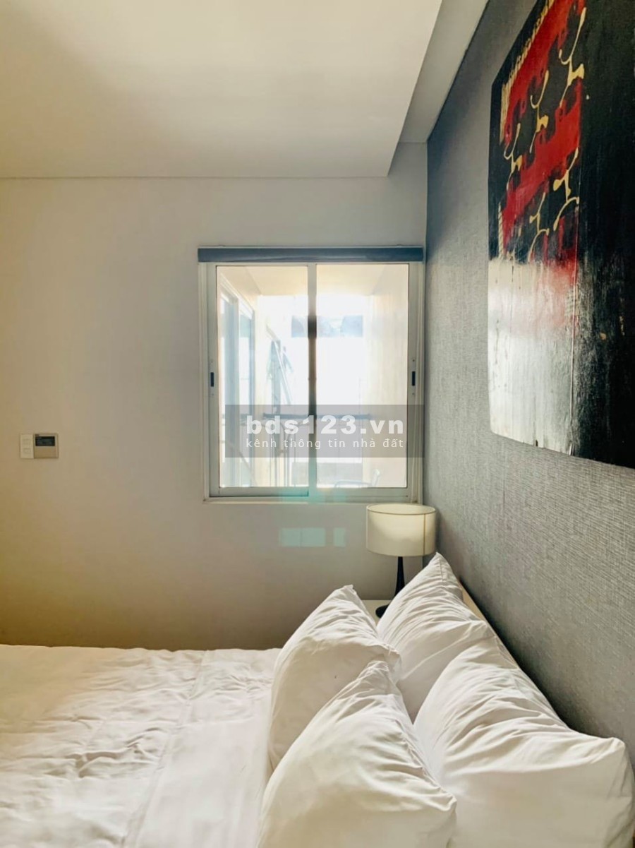 Bán nhanh căn hộ Chính chủ F-home Block A Hướng nam ầng cao Zen Diamond full nội thất