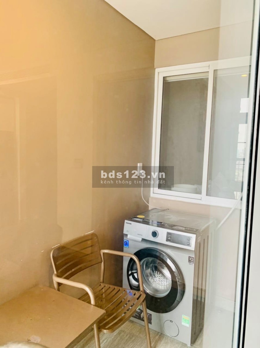 Bán nhanh căn hộ Chính chủ F-home Block A Hướng nam ầng cao Zen Diamond full nội thất