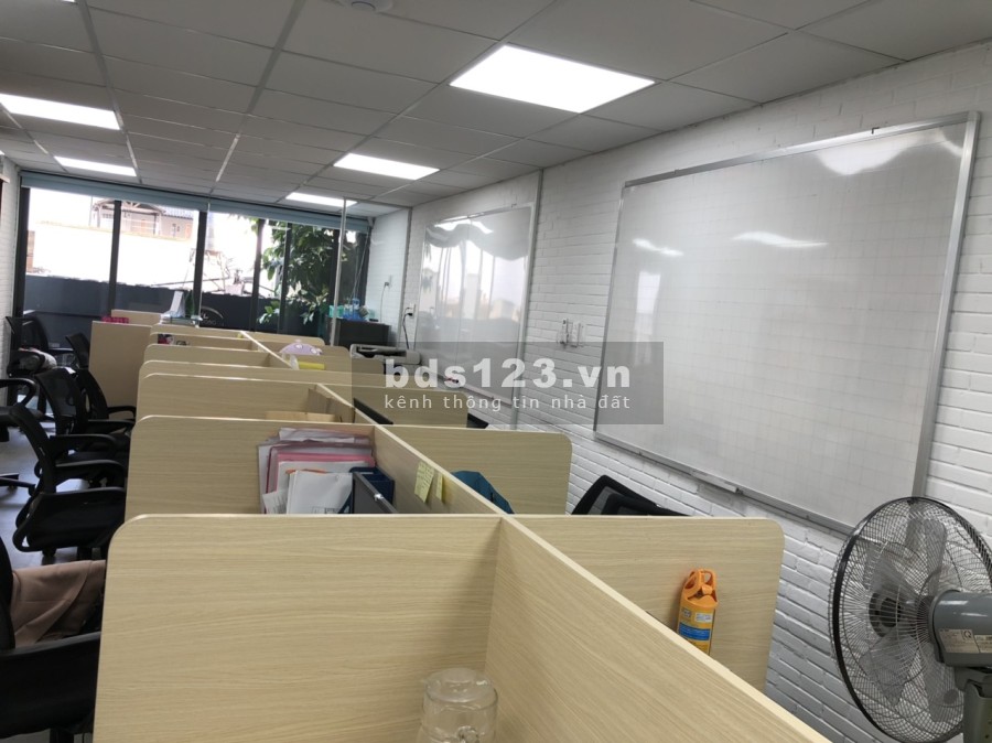 Cho thuê văn phòng gần sân bay, toà nhà Fortune, tiện ích đầy đủ, công năng giá 28 tiệu/tháng
