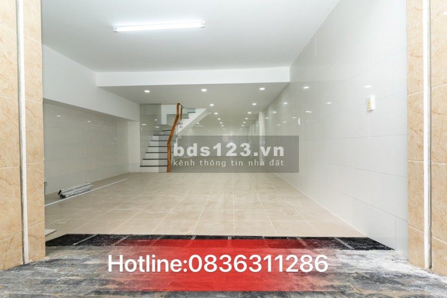 Chính chủ cho thuê căn phòng tịa Cityland Gò Vấp, dtsd 20m2 0 300m2 máy lạnh, thang máy