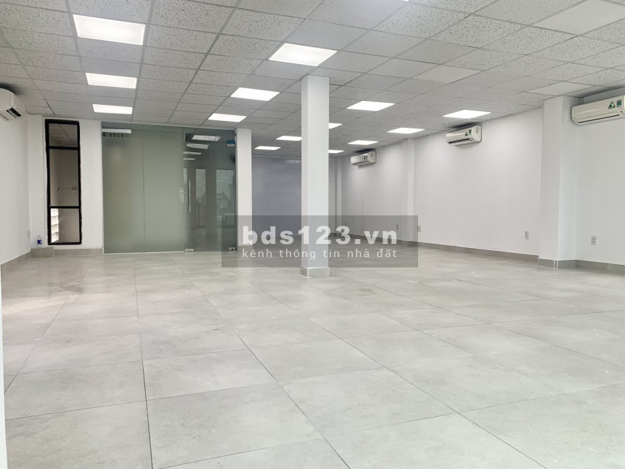 Văn phòng cho thuê đường D2, Bình Thạnh giá tốt nhiều dtich linh động giá 6 triệu/tháng