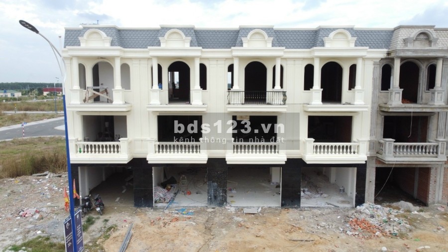 Bán đất chính chủ tại dự án Thăng Long 2 Bàu Bàng thổ cư 100%, pháp lý đầy đủ, bàn giao ngay