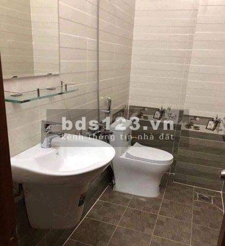 Ngân hàng thanh lý nhà cấp 4 còn mới diện tích 4*10 ngay chợ Liên khu 56 giá chỉ 1.8 tỷ