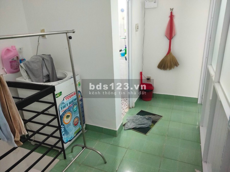 Nhà 2 tầng, diện tích sử dụng 23m2 giá bán 2,4 tỷ(TL)Ni Sư Huỳnh Liên Quận Tân Bình