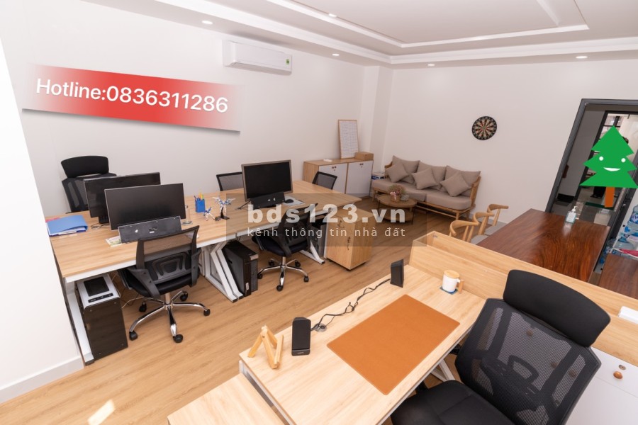 Chính chủ cho thuê căn phòng tịa Cityland Gò Vấp, dtsd 20m2 0 300m2 máy lạnh, thang máy