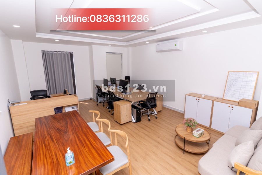 Chính chủ cho thuê căn phòng tịa Cityland Gò Vấp, dtsd 20m2 0 300m2 máy lạnh, thang máy