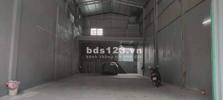 Cho thuê nhà xưởng sau sân golf Sông Bé đường lớn xe r vào thoải mái, giá 15 triệu/tháng