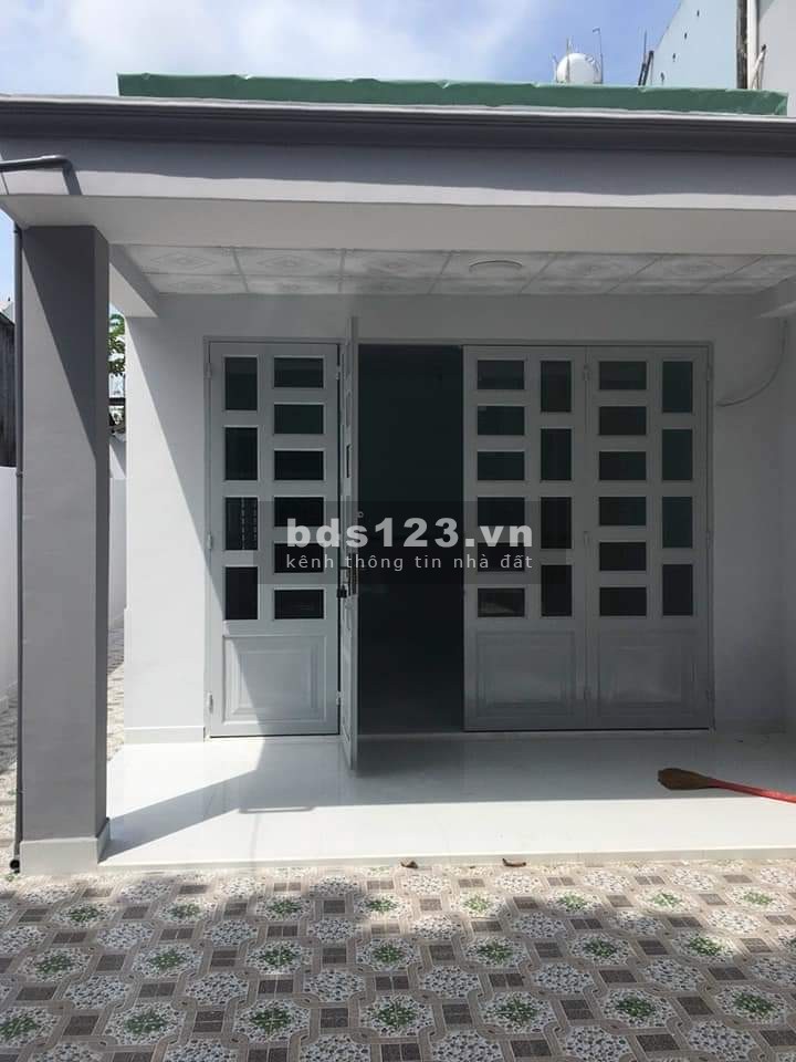Bán nhà Cấp 4, diện tích sử dụng 129m2, Phan Huy Ích, giá bán 3.65 tỷ ô tô vào tận nhà