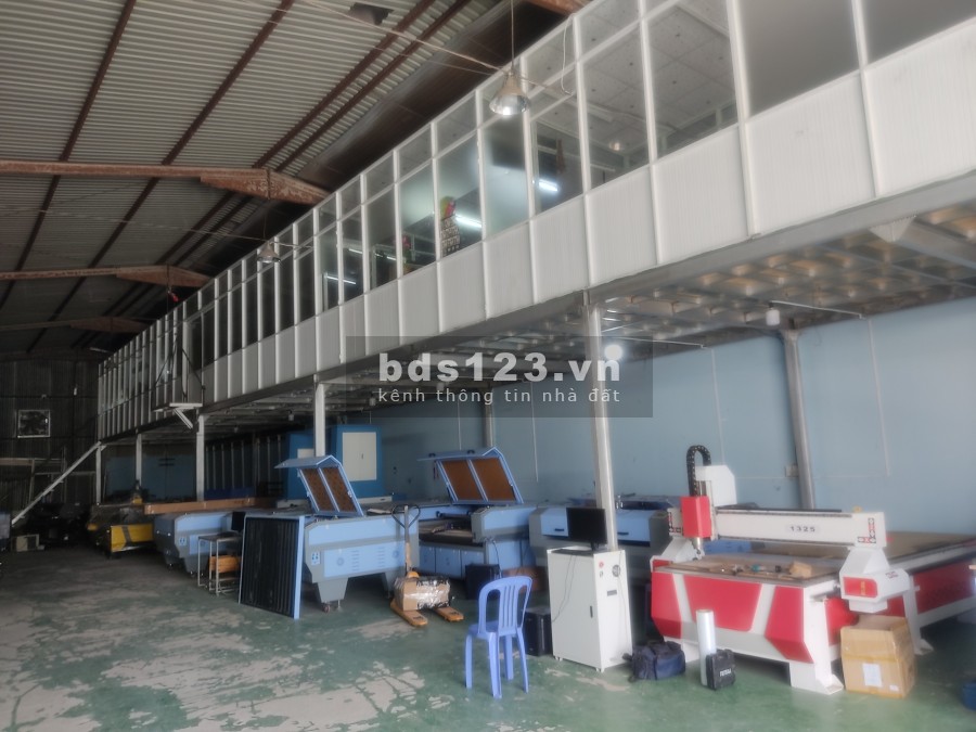 Cần cho thuê 2 nhà xưởng DT 430 và 1200m2 tại Thuận An Bình Dương