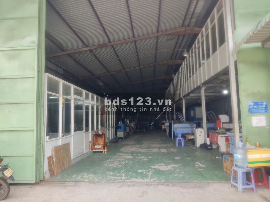Cần cho thuê 2 nhà xưởng DT 430 và 1200m2 tại Thuận An Bình Dương