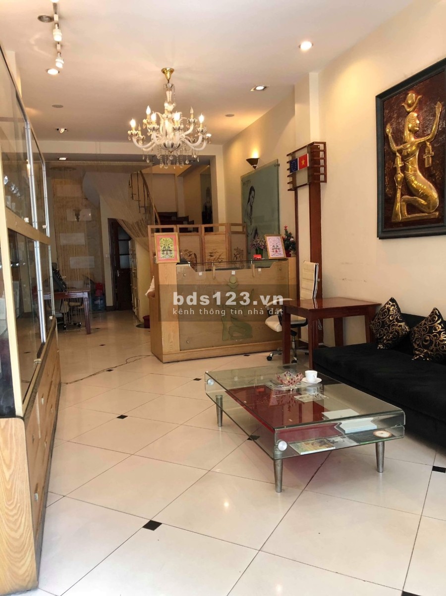 Cho thuê nhà mặt phố Lê Duẩn, Hoàn Kiếm, Hà Nội giá chào 50 triệu/tháng, thương lượng