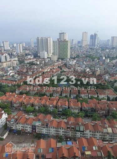 Bán đất làng Việt kiều Châu Âu Mộ Lao Quận Hà Đông vị trí đắc địa, khu dân trí cao ( miễn TG )